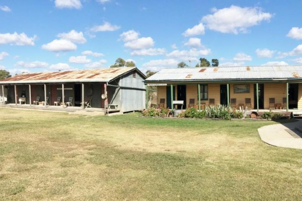 The Woolshed At Jondaryan Hotel Exterior foto